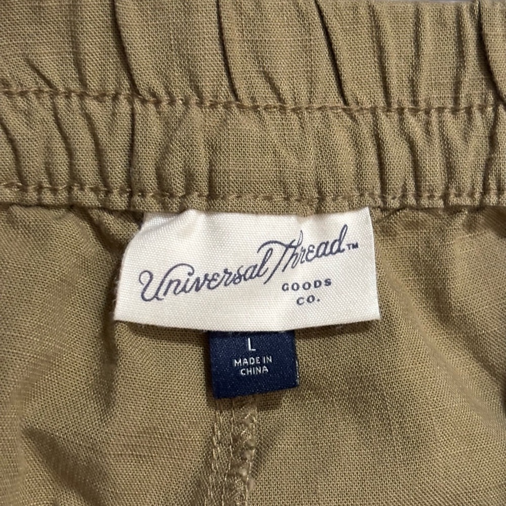 Universal Thread Olive Cargo Pants - Picture 2 of 3